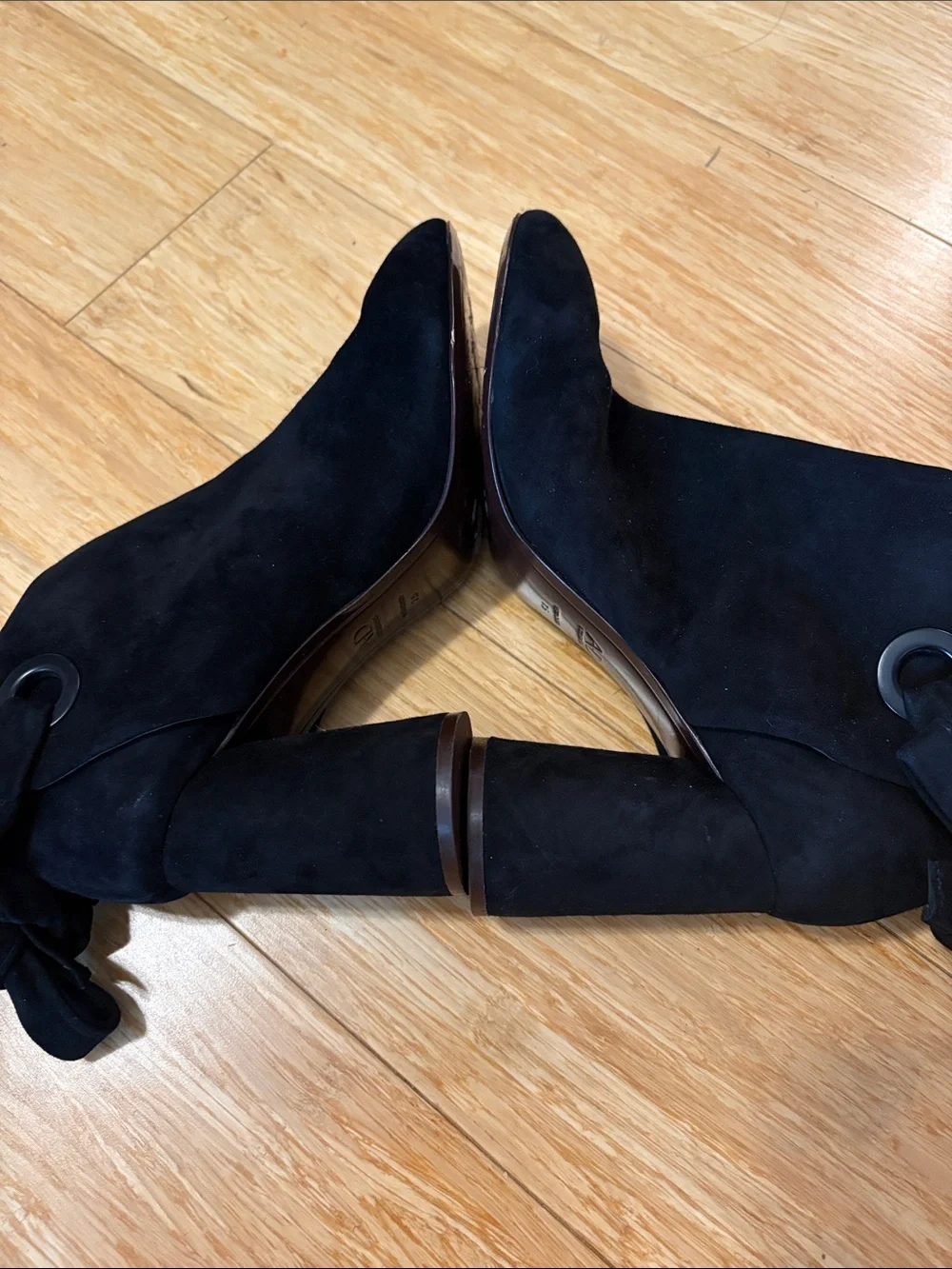 AD & Daughters Tovahni Black Suede Tie Bow Ankle Boots Size 7.5 minimalist comfy